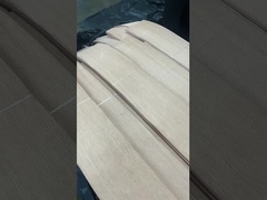 লাল ওক কোয়ার্টার কাট ভিনিয়ার এএএ গ্রেড
