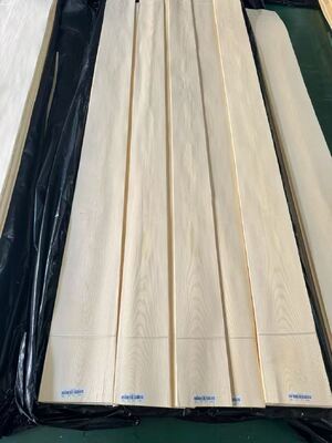 হোটেল আসবাবপত্র প্রাকৃতিক আমেরিকান সাদা অ্যাশ ক্রাউন ভিনিয়ার পরিবেশ-বান্ধব এবং দীর্ঘস্থায়ী ডিজাইনের জন্য