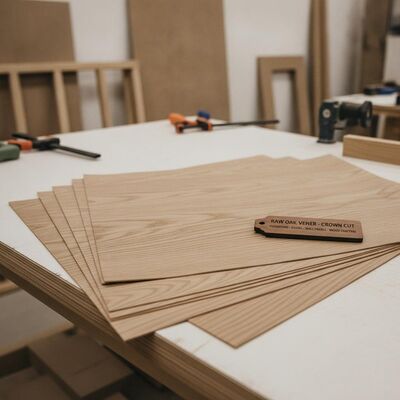 Raw Oak Veneer Sheets Crown Cut Sheetwidth Up To 1220mm Ideal Material For Furniture Doors Wall Panels And Wood Crafting