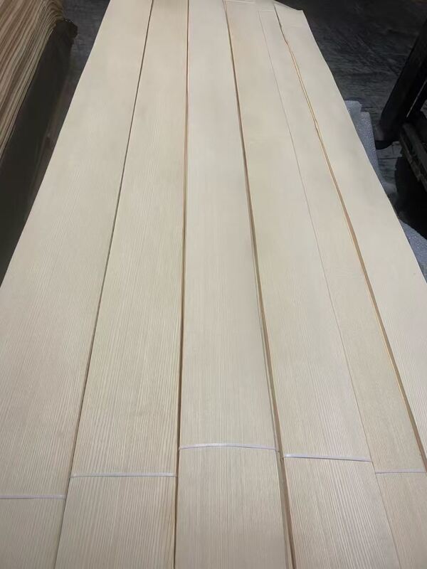 Modern Style AAA Grade Ash Veneer for Furniture Renovation Service